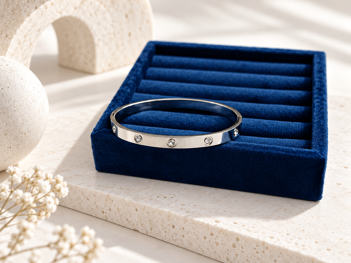 Signature Bangle Collection