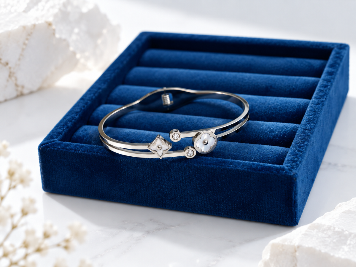 Signature Bangle Collection