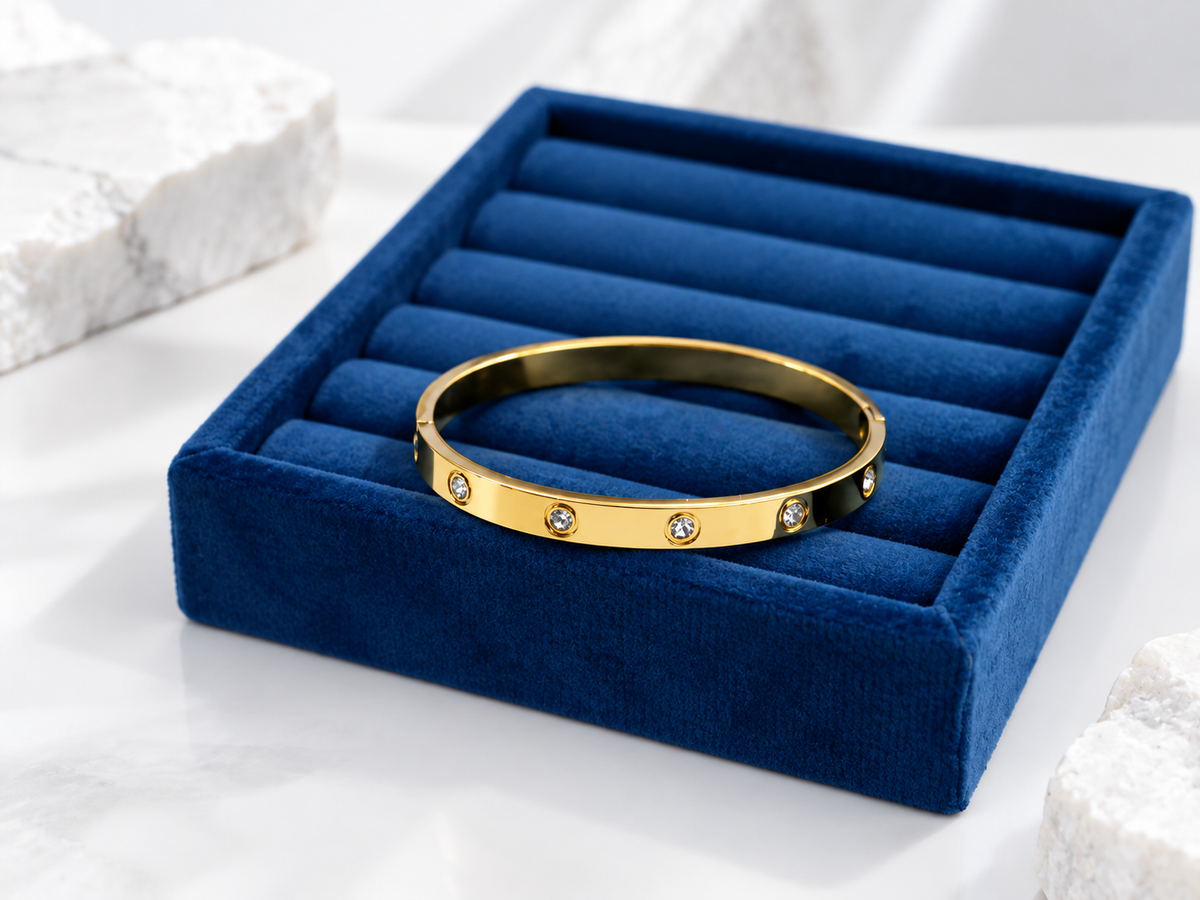 Signature Bangle Collection