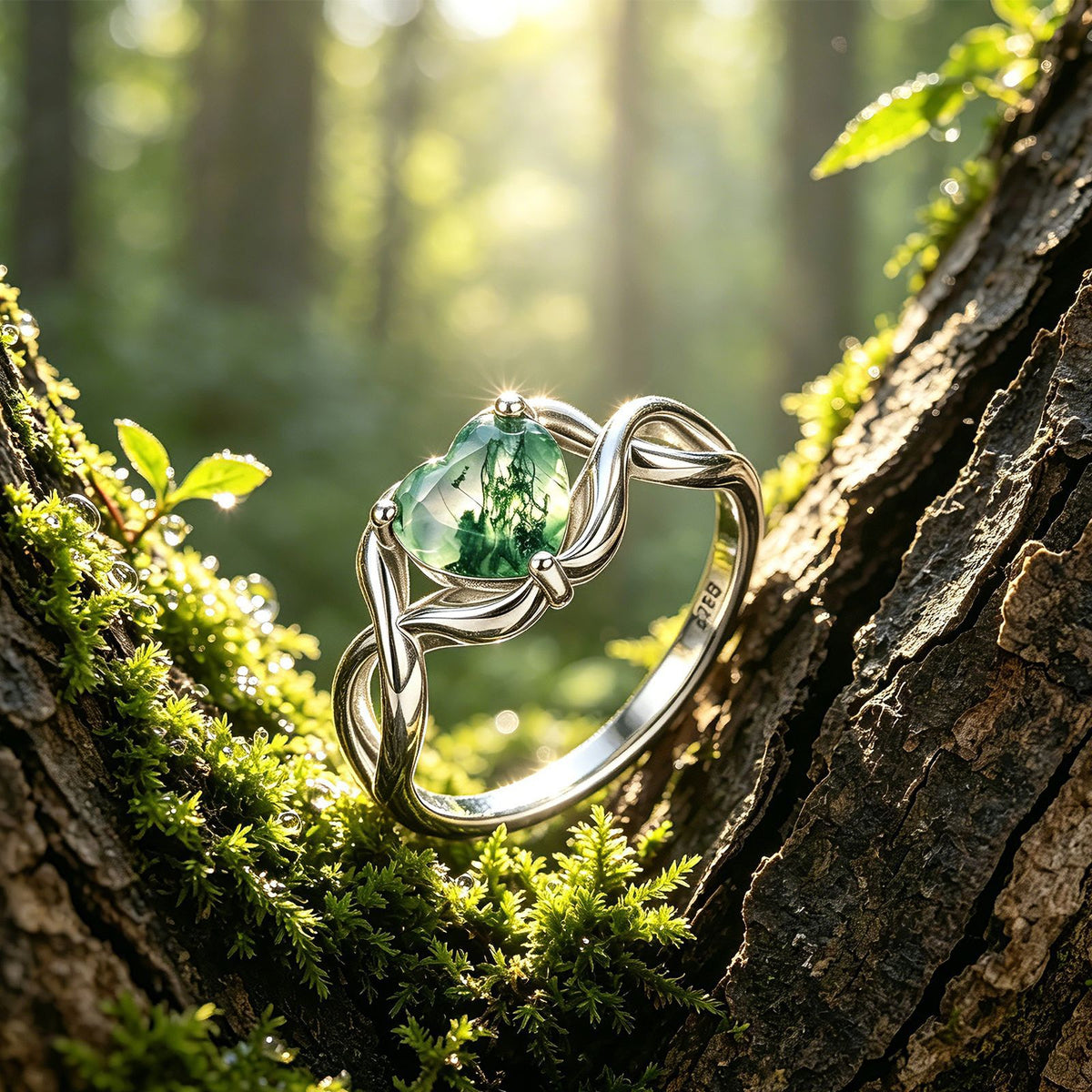 Moss Twist Ring by Avelune Collection