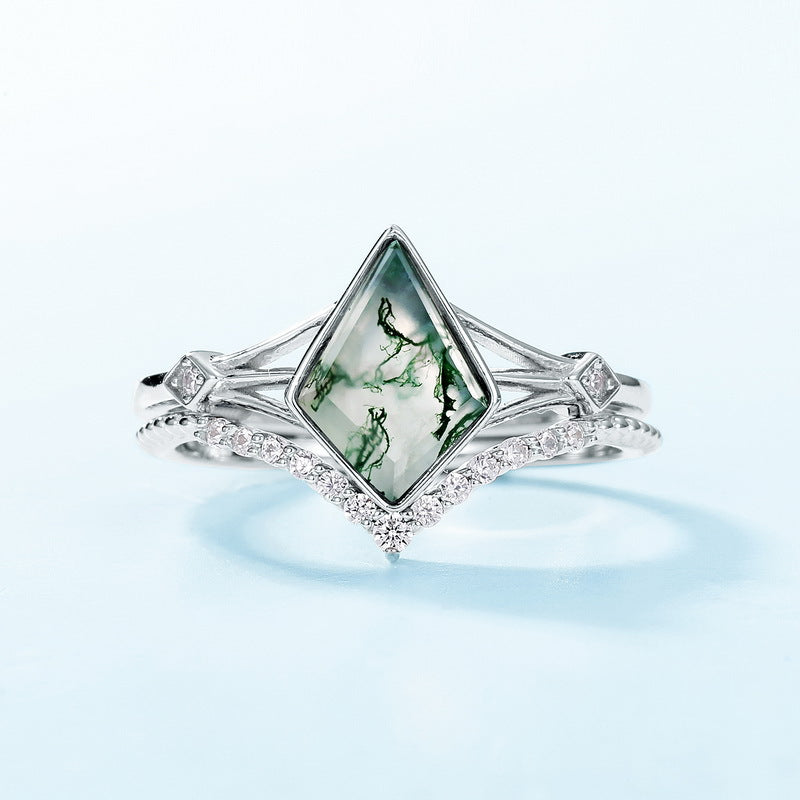 Moss Square Ring by Avelune Collection