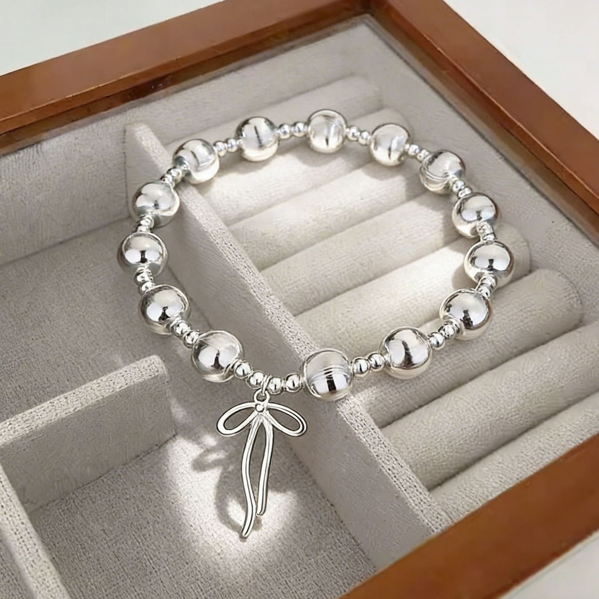 Cat's Eye Bead Bracelet by Avelune Collection