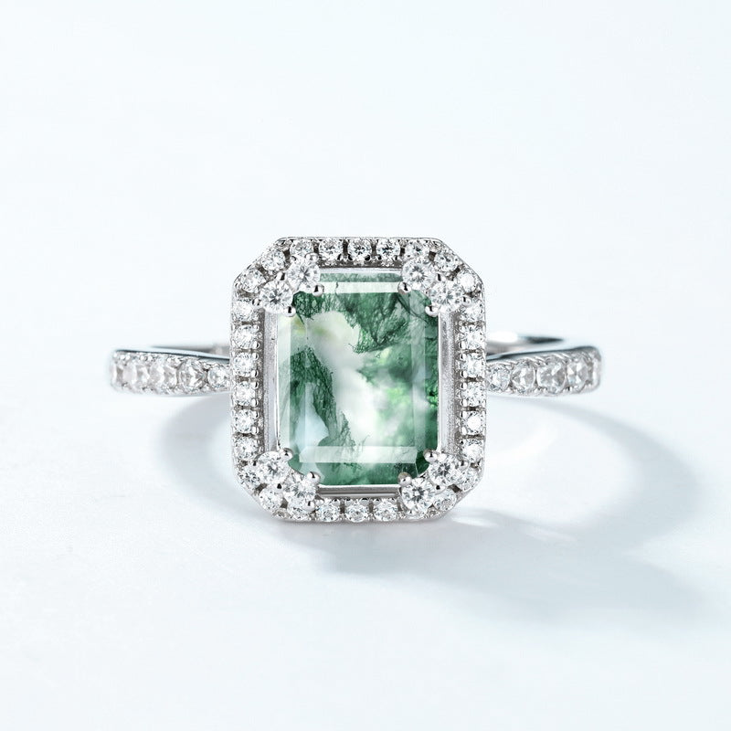 Moss Frame Ring detail and styling image by Avelune Collection