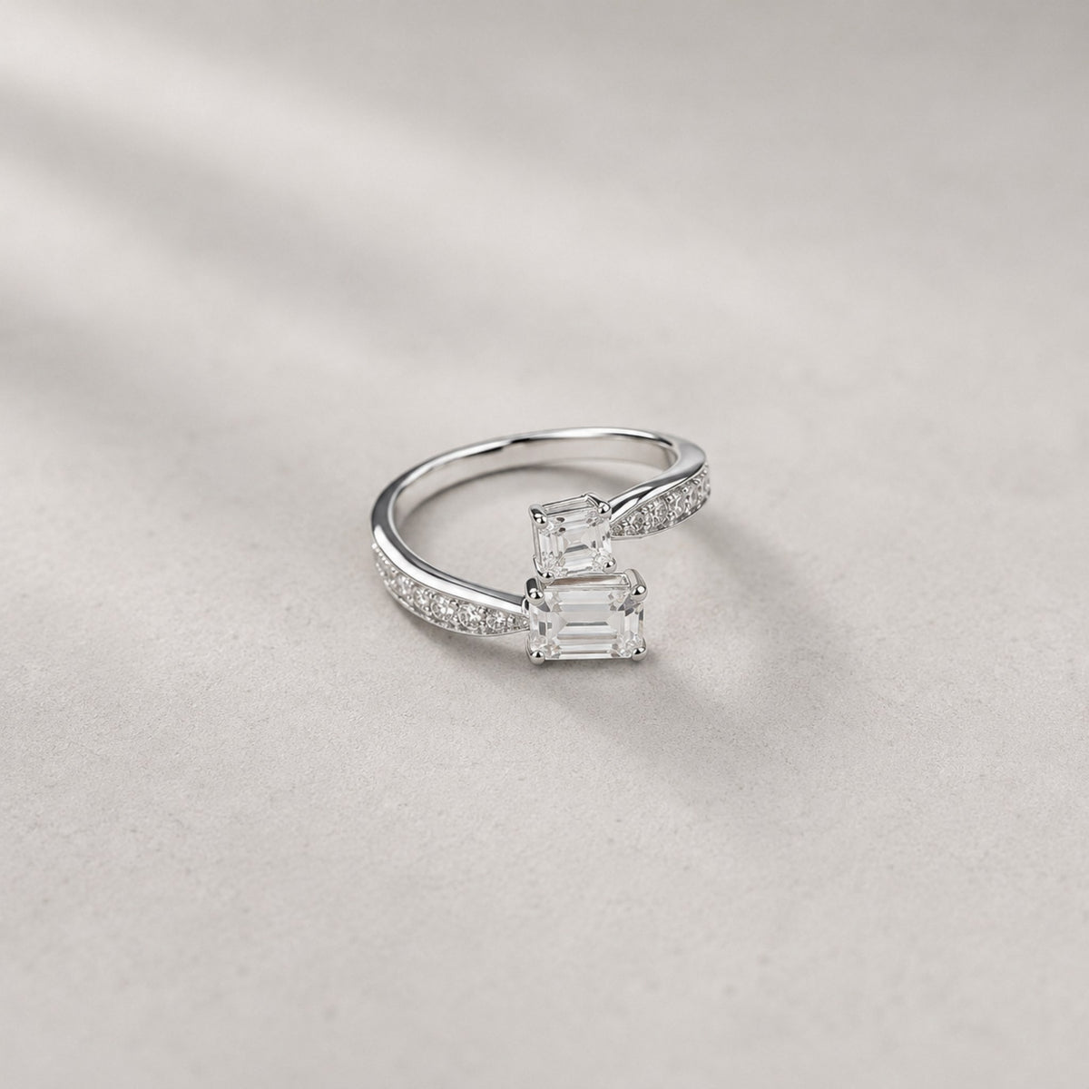 Duo Radiance Moissanite Ring - Avelune