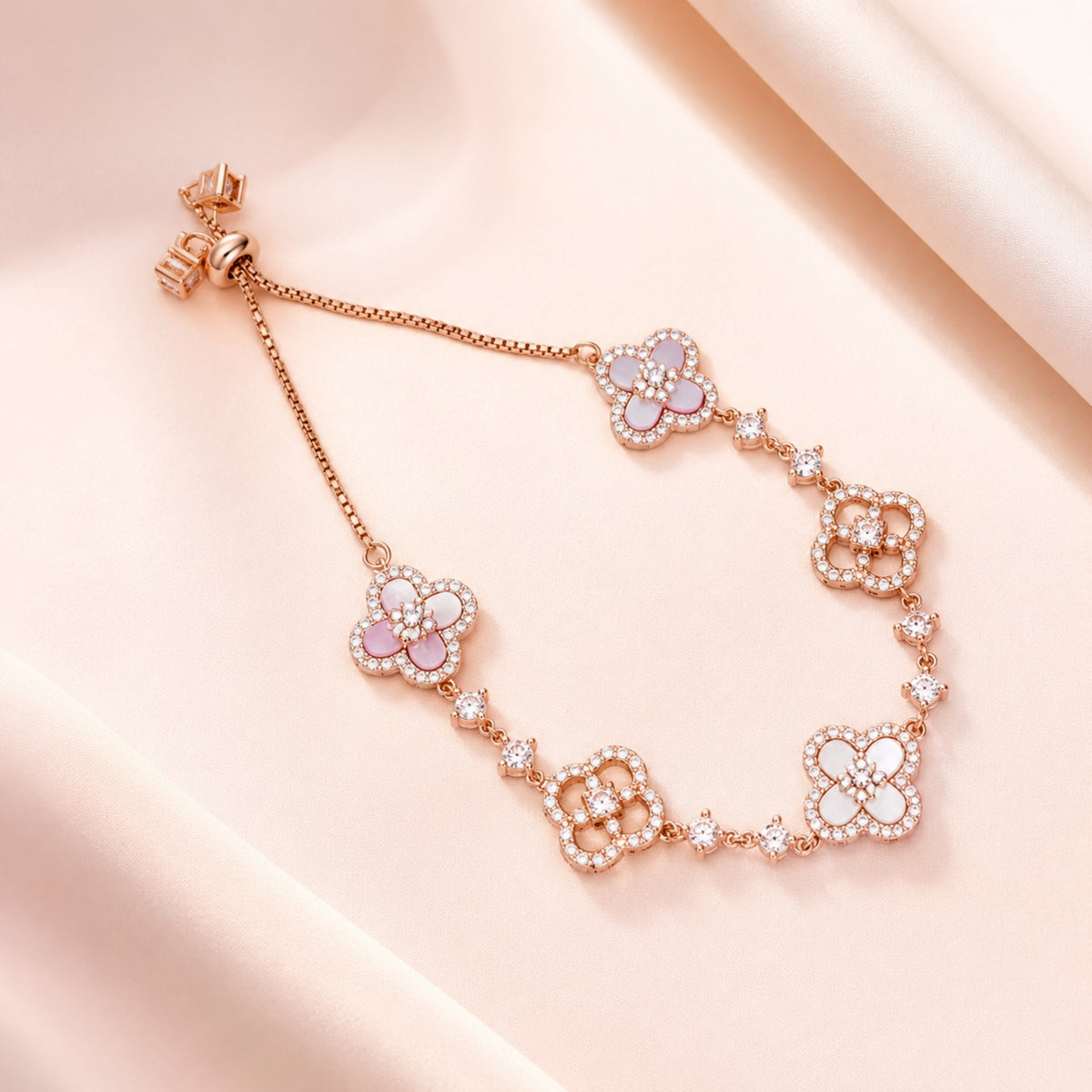 Rosé Bloom Bracelet - Avelune